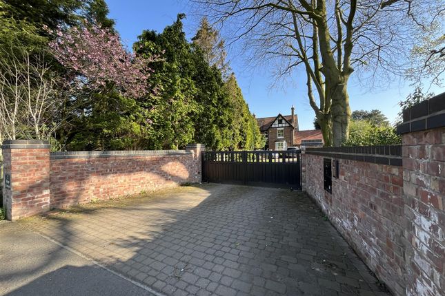 Thumbnail Semi-detached house to rent in Pepper Street, Snelson, Macclesfield