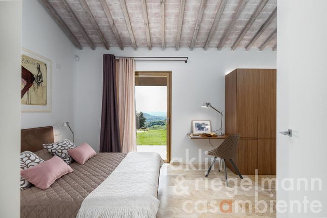 Country house for sale in Italy, Tuscany, Pisa, Volterra