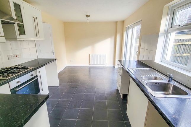 29, Higher Westlake Road, Barnstaple photo 3