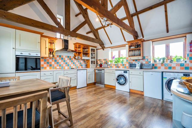 Upper Barn,Polean Farm, Looe photo 2