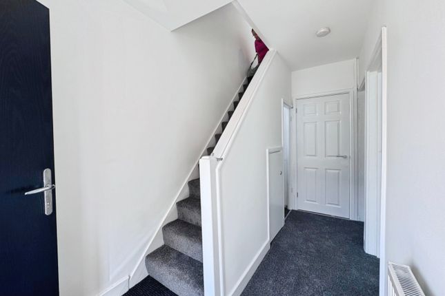 131, Carlingford Drive, Westcliff-On-Sea photo 2