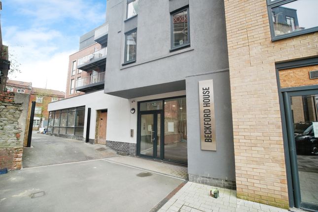 Flat for sale in Carmen Beckford Street, Bristol