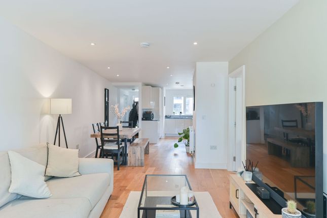Fairbourne Road, Clapham Park photo 4