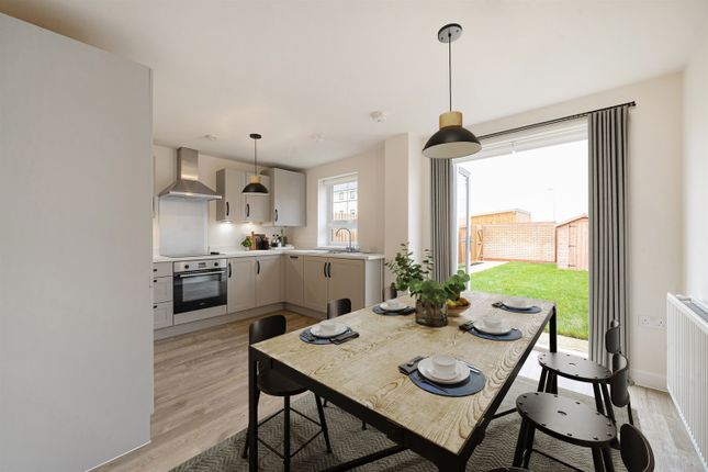 6, Falstaff Dene, Wellingborough photo 2