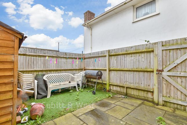 Hoddern House, South Coast Road, Peacehaven photo 2