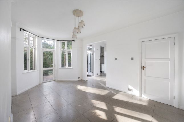 28, Carver Road, London photo 4