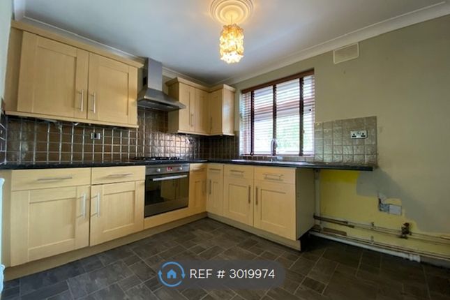 Lindens, Skelmersdale photo 2