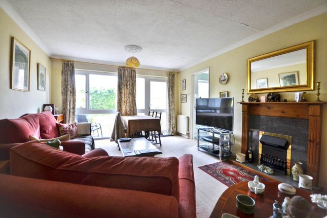 4, Orchard Close, Tewkesbury photo 4