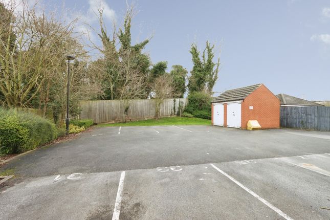 49, Kyle Close, South Yorkshire photo 4
