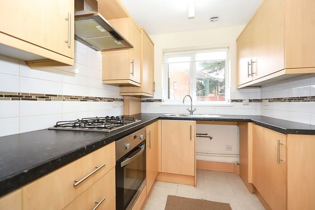 7, Crowland Avenue, Staffordshire photo 2