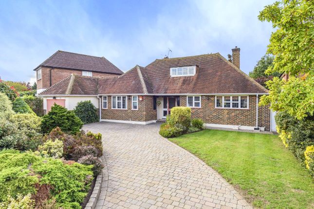 Thumbnail Bungalow for sale in Greenways, Esher