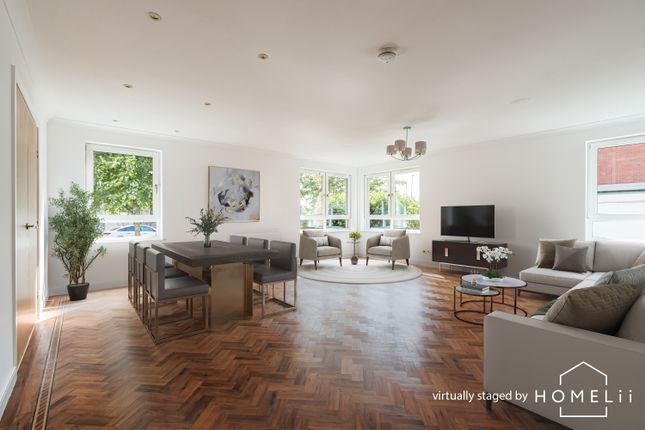 32, Barnton Grove, Edinburgh photo 2