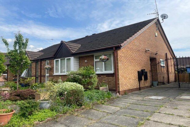 Bungalow to rent in Chigwell Close, Liverpool