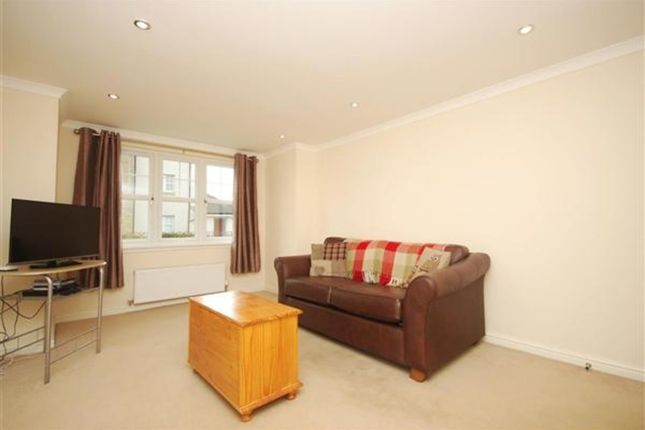 Leyland Road, Bathgate, Bathgate photo 4