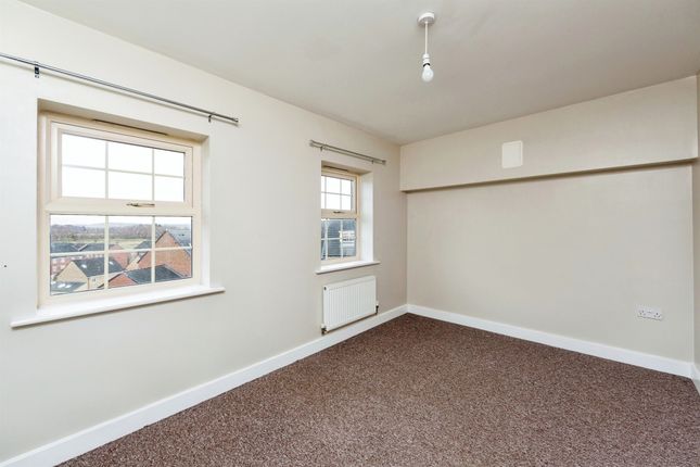 Town house for sale in Mobray Drive, Woolley Grange, Barnsley