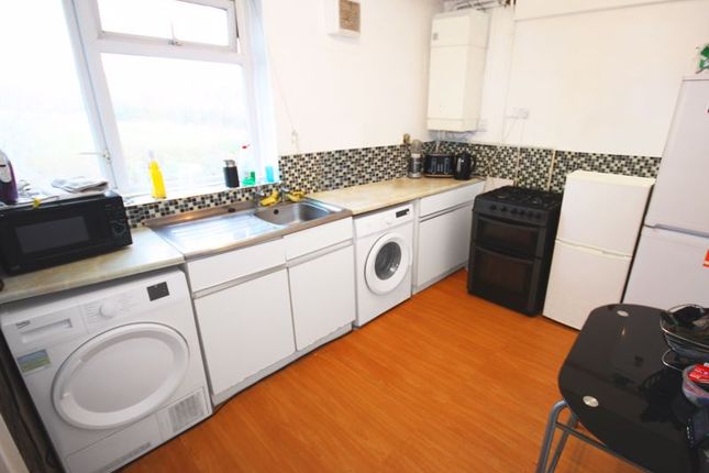 Flat for sale in Dabbs Hill Lane, Northolt