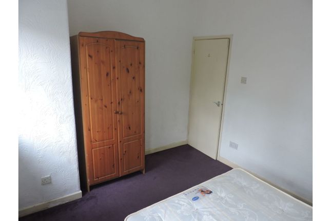 Flat for sale in 20 Langdale Road, Manchester