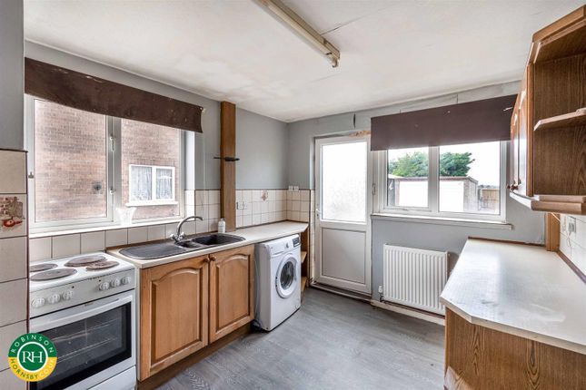 25, Grange View, Doncaster photo 4