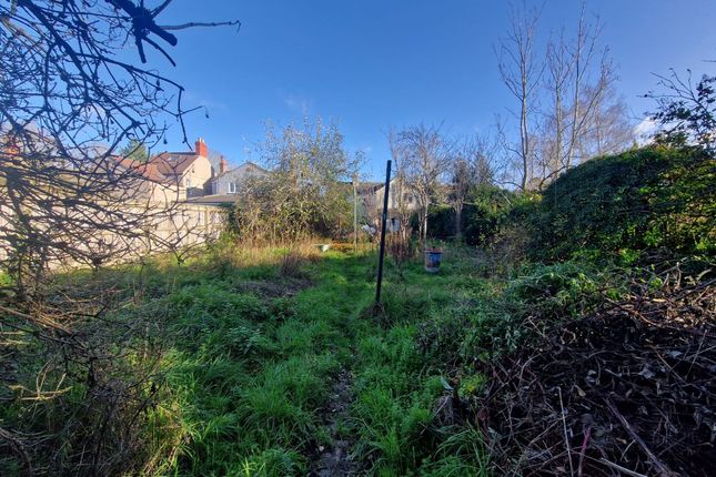 173, Cheney Manor Road, Swindon photo 4