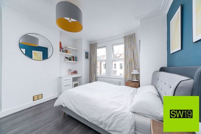 Maisonette for sale in West Gardens, Colliers Wood, London