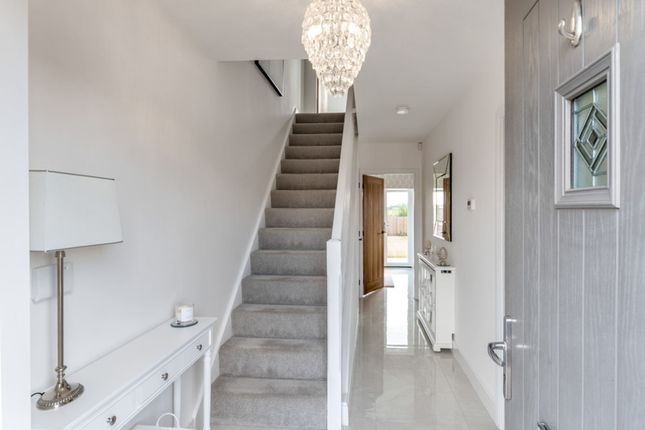 23 Fieldview Gardens, Retford photo 4