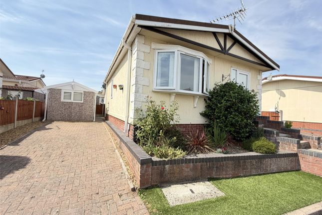 2-bed caravan on 18 The Moorings,, Long Lane, Shropshire, £110,000