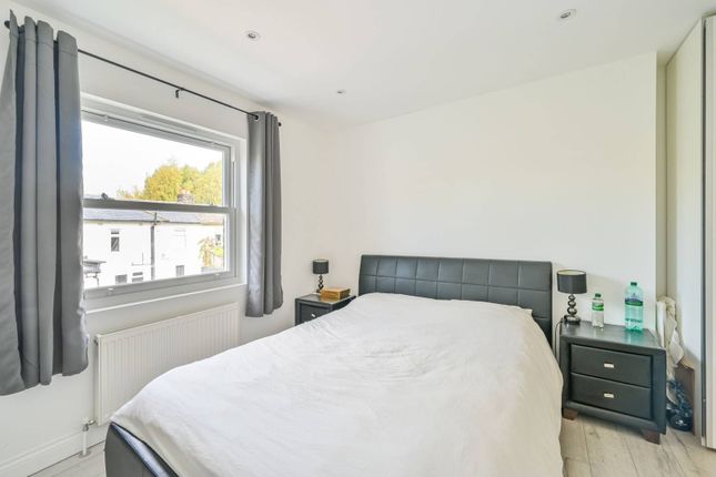Terraced house to rent in Lockesfield Place, Isle Of Dogs, London