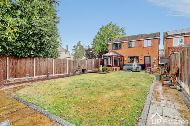 8, Huntingdon Way, Nuneaton photo 2