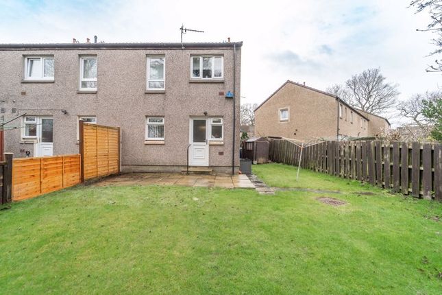 Flat for sale in Maryfield Park, Mid Calder, Osd