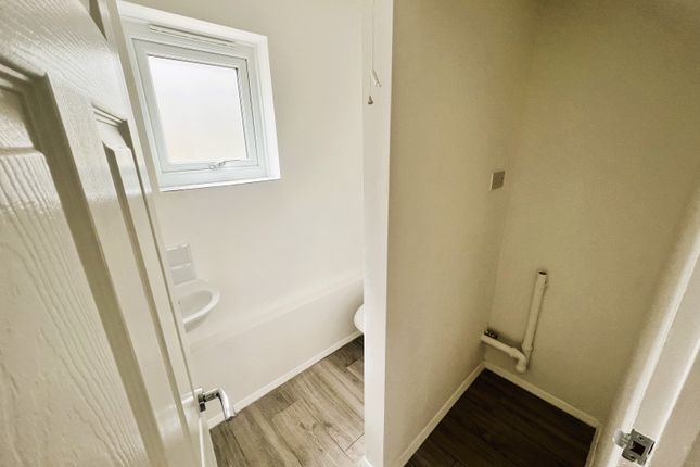 36, Chevalier Grove, Milton Keynes photo 5