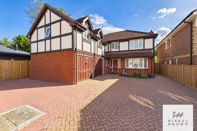 6, Brunel Close, Romford photo 2