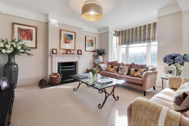 The Old Vicarage, Frittenden Road, Staplehurst photo 4