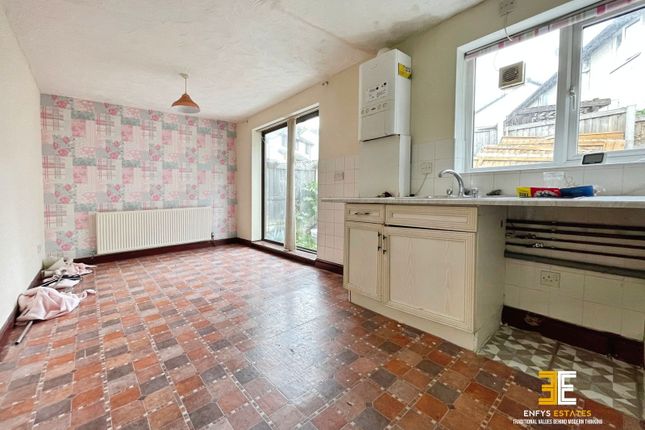 4, Llys Sambrook, Penmaenmawr photo 4