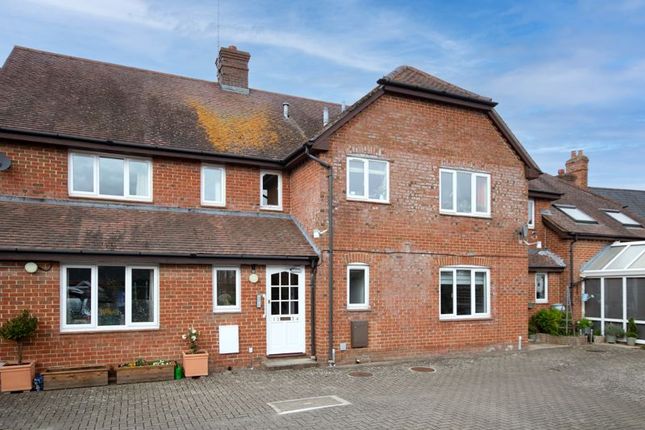 Thumbnail Flat to rent in Portway, Wantage