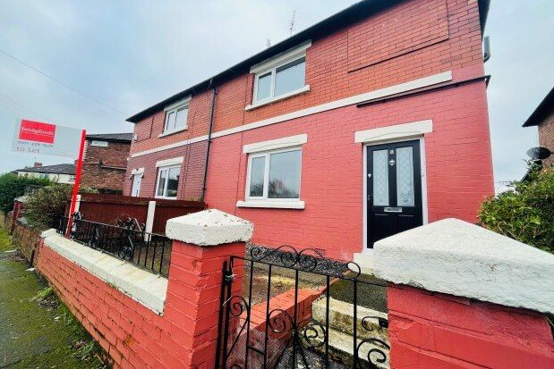 Thumbnail Semi-detached house to rent in Coniston Road, Stockport