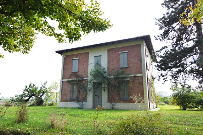 Villa for sale in Via Emilia Interna, Imola, Bologna, Emilia-Romagna, Italy