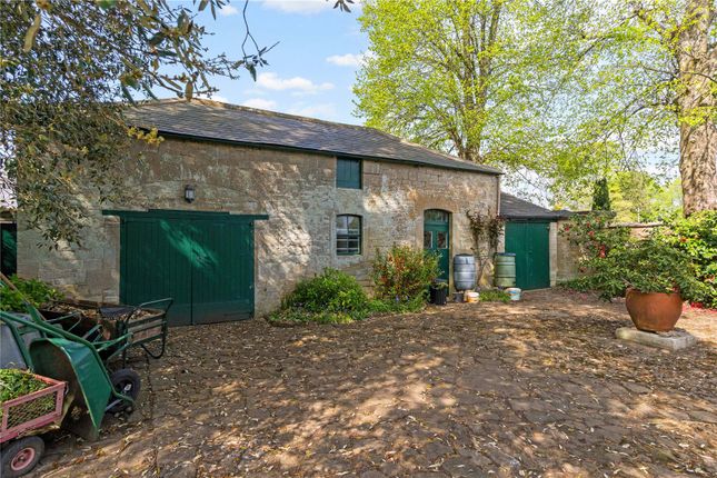 Coach House