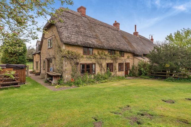 3-bed house on 1 The Pitts,, Ledwell Road, Chipping Norton, £875,000