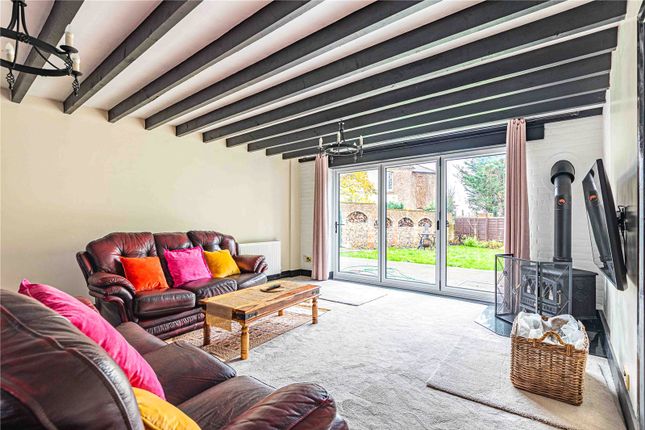 Rose Cottage,, The Spinney, Aldenham photo 2