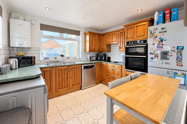 22 Bryn Terrace, Aberdare photo 5