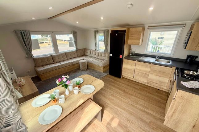7, St Osyth Beach Holiday Park, Clacton-on-Sea photo 2