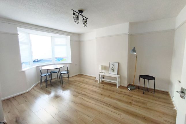 73 Drake Crescent, Liverpool photo 2