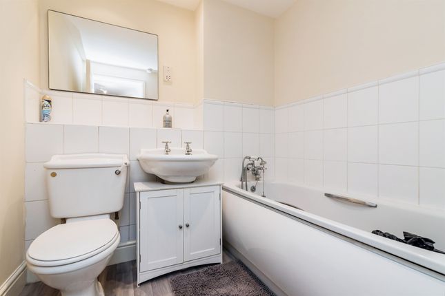 Flat for sale in Horsley Road, Streetly, Sutton Coldfield