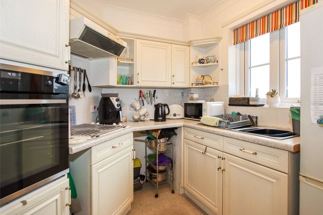 37 Bucklers Court,, Anchorage Way, Hampshire photo 4