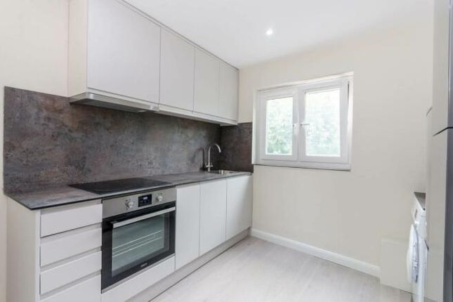213 Wynford Road, London photo 2