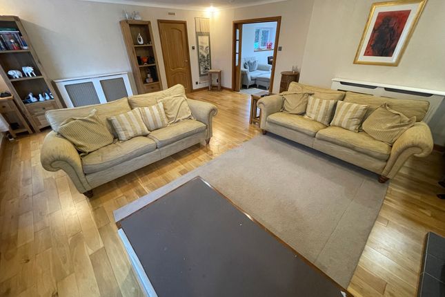 31 Croft Road, Forres photo 3