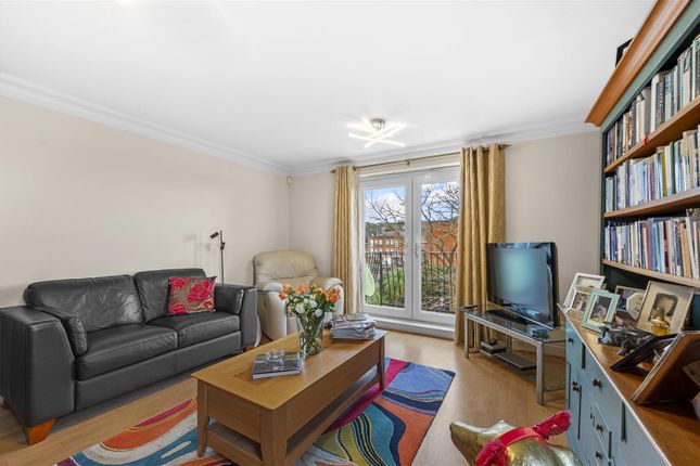 Flat for sale in The Downs, Wimbledon