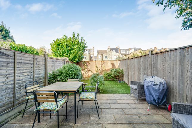 Flat for sale in Queensmill Road, London