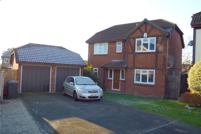 Thumbnail Detached house for sale in Walker Gardens, Hedge End, Southampton