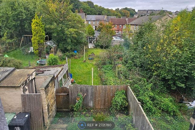 Lockwood, Huddersfield photo 5